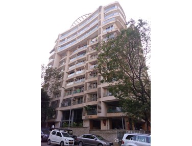 Golden Peak, Khar West