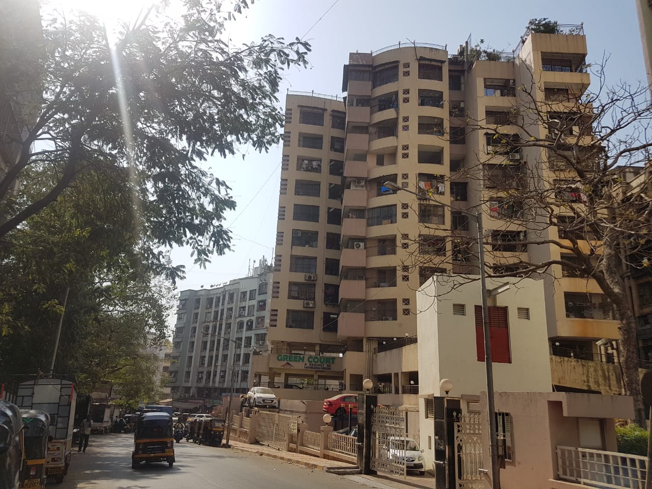 1 Flats for Sale in Green Court, Andheri West