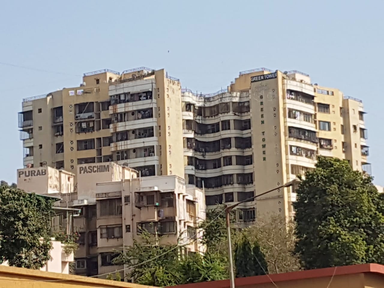 Building - Green Towers, Andheri West