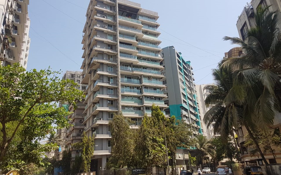 Building - Horizon, Juhu