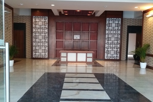 Flat for sale in Hubtown Sunstone, Bandra East