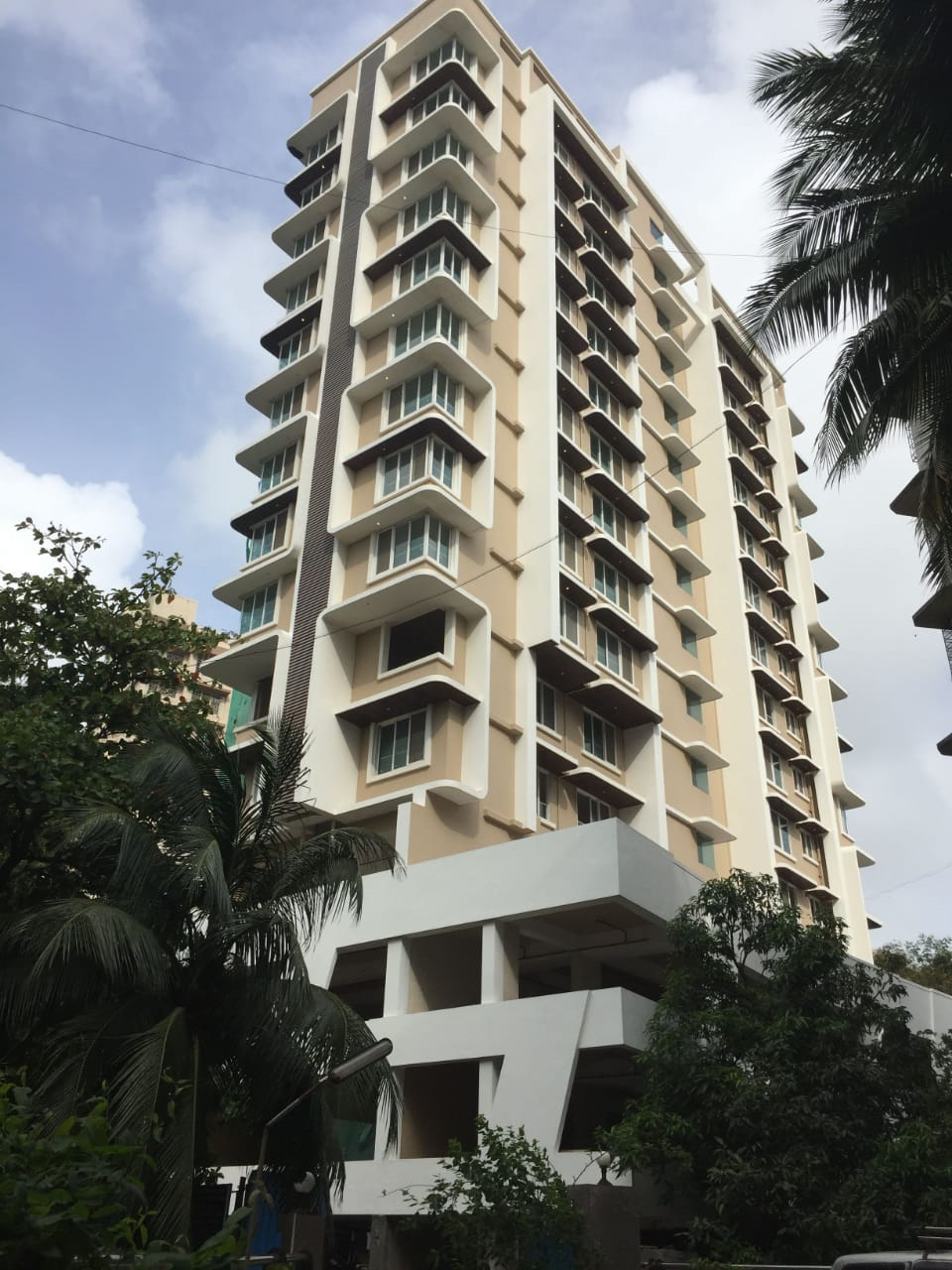 3 BHK Flat on Rent in Andheri West - Gurnani Palms