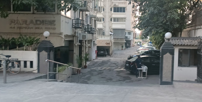 3 BHK Flat for Sale in Nepeansea Road - Paradise Apartments