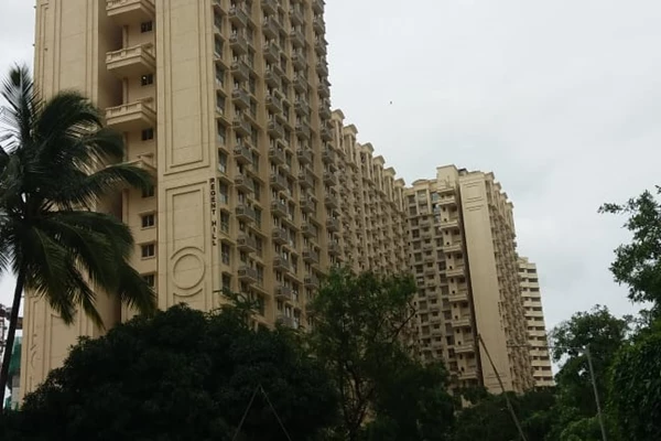 Flat on rent in Regent Hill, Powai