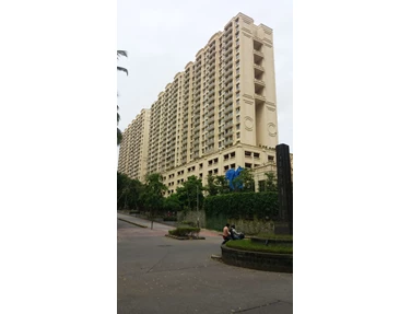 1 - Castle Rock, Powai