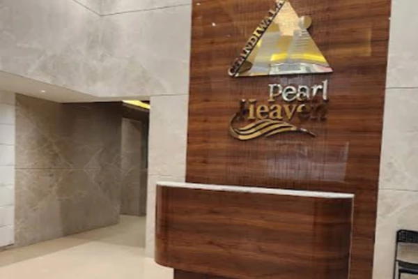 Flat on rent in Pearl Heaven, Andheri East