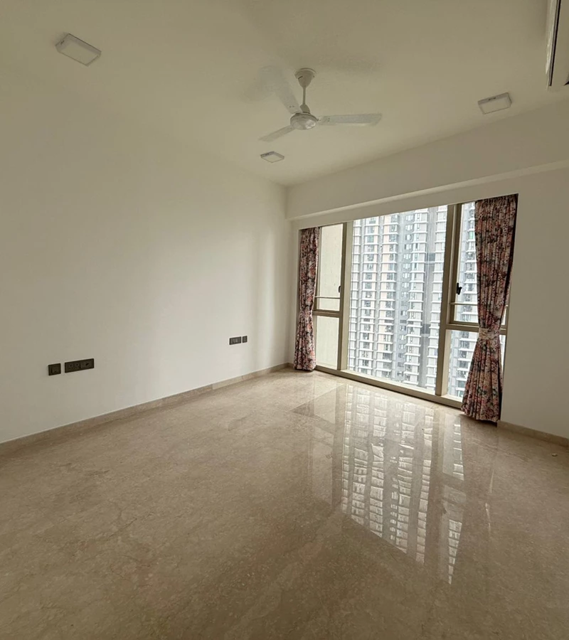 7 - Lodha Adrina, Worli