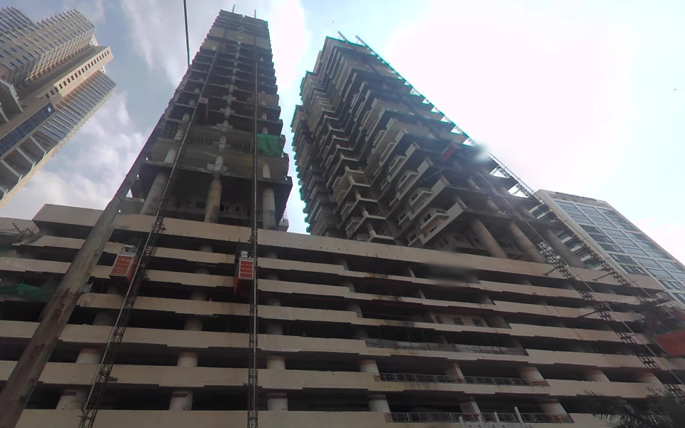 10 - Indiabulls Sky Forest, Lower Parel