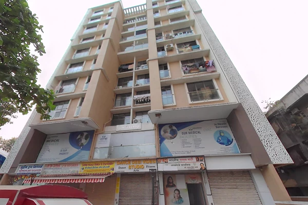 Flat for sale in Sosar Solitaire, Khar West