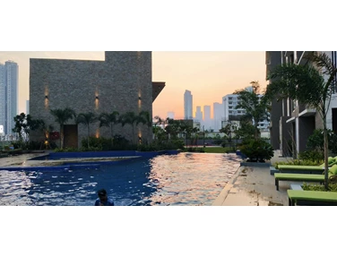 Runwalswimming - Runwal Nirvana, Parel