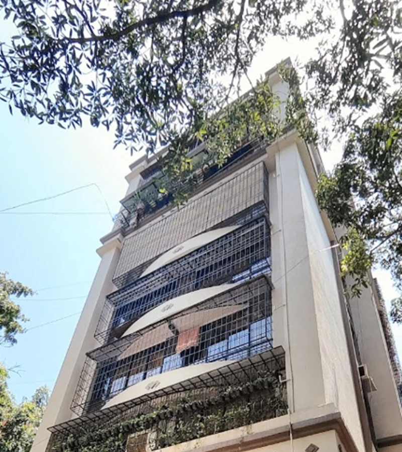 2 - Gardenia Building, Khar West