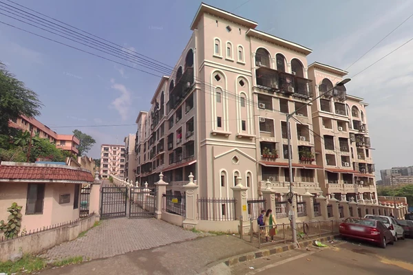 Flat on rent in Kaatyayni Residency, Andheri East