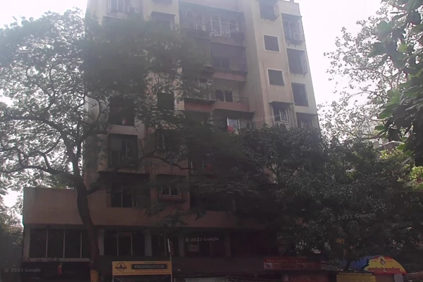 Flat on rent in Amrut Smruti, Andheri West