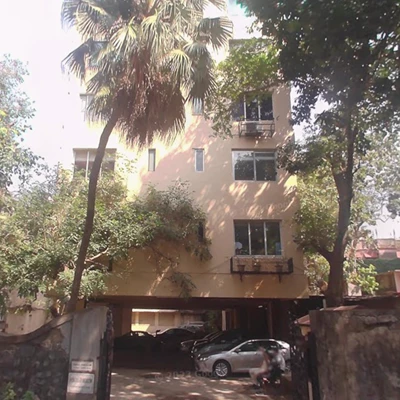 Flat on rent in Khatau Bungalow, Walkeshwar