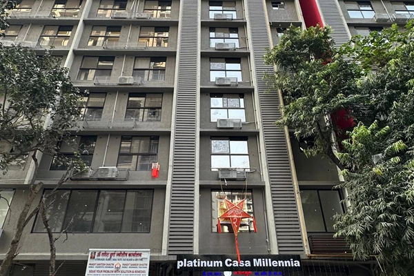 Flat on rent in Platinum Casa Millennia, Andheri West