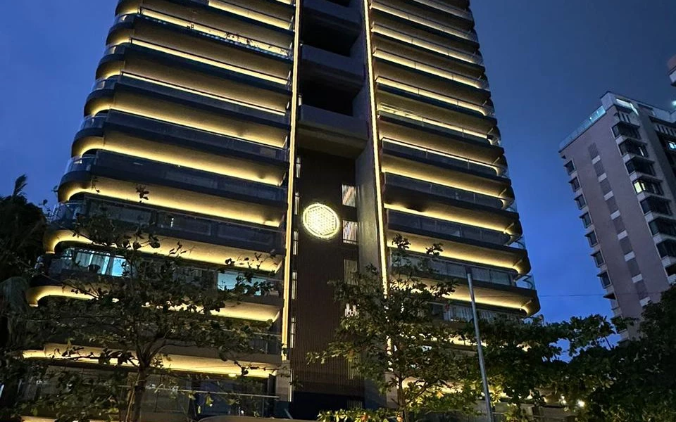 Dlh Legacy - Dlh Legacy, Juhu