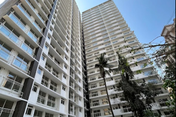 Flat for sale in Sugee Atharva, Prabhadevi