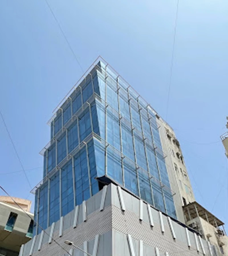 Empressa - Benchmark Empresa, Khar West