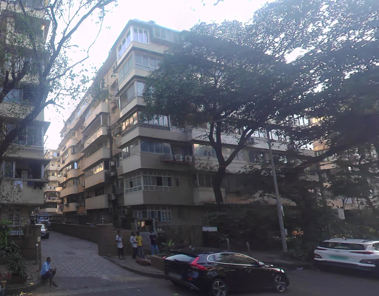 4 BHK Flat for Sale in Marine Drive - The Vijay Mahal Building
