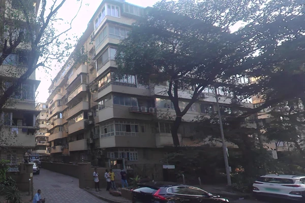 Flat for sale in The Vijay Mahal Building, Marine Drive