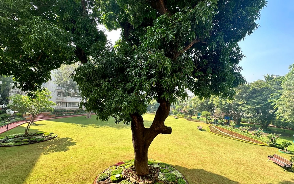 5 - Hill Park Apartments, Walkeshwar