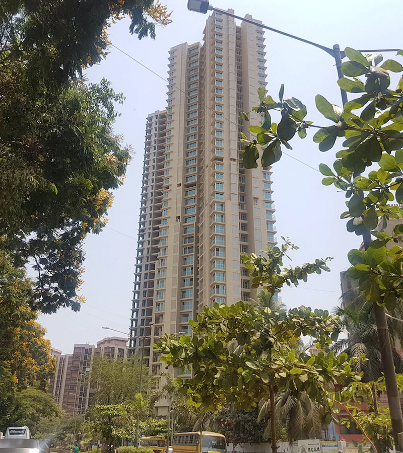 10 - RNA NG Eclat, Andheri West