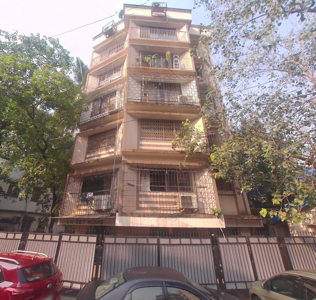 2 BHK Flat on Rent in Bandra West - Sweet Homes
