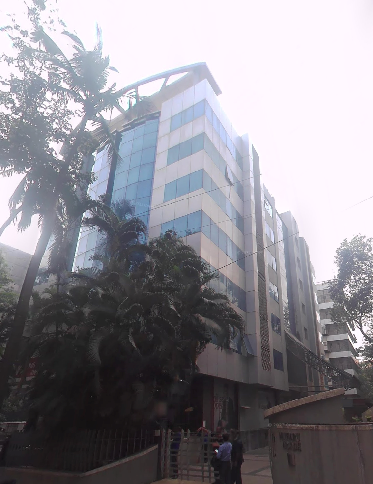 Office Space Office on Rent in Vile Parle East - Matharu Arcade
