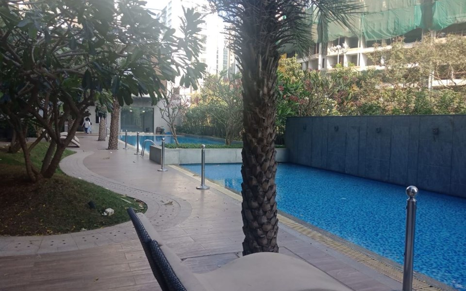 Swimming Pool1 - Kalpataru Sparkle, Bandra East