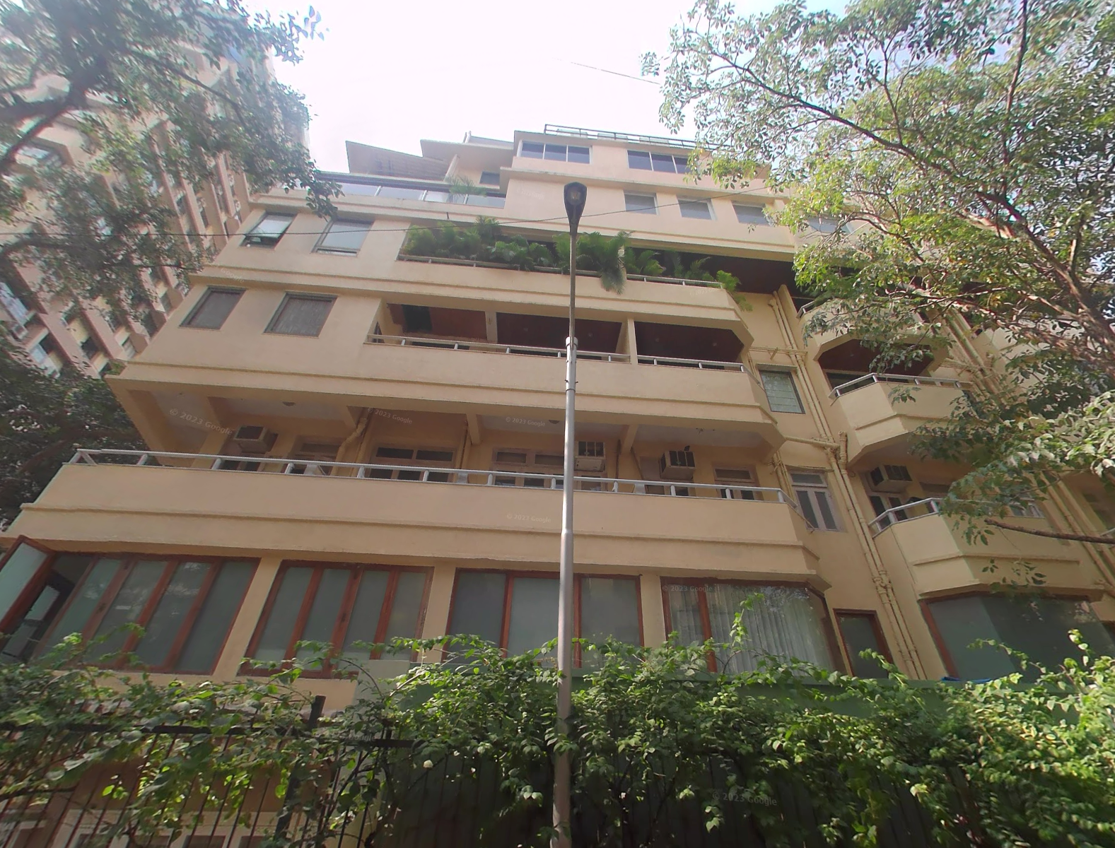 2 BHK Flat on Rent in Walkeshwar - Shri Ishwar Bhawan