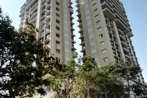 Flat on rent in Mirchandani Triton, Santacruz West