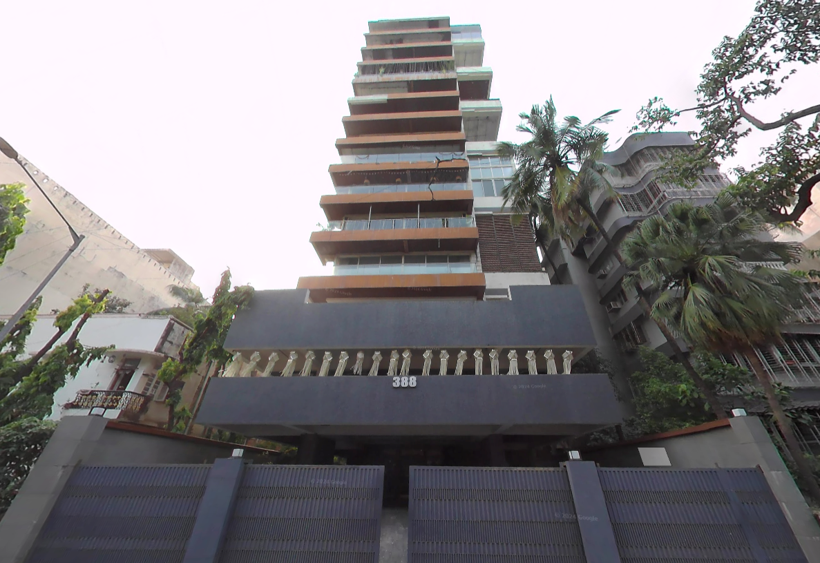 3 BHK Flat on Rent in Khar West - 388