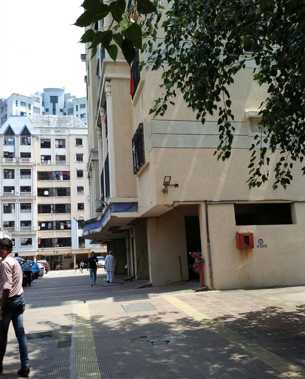 2 BHK Flat on Rent in Parel - Vardhman Estate