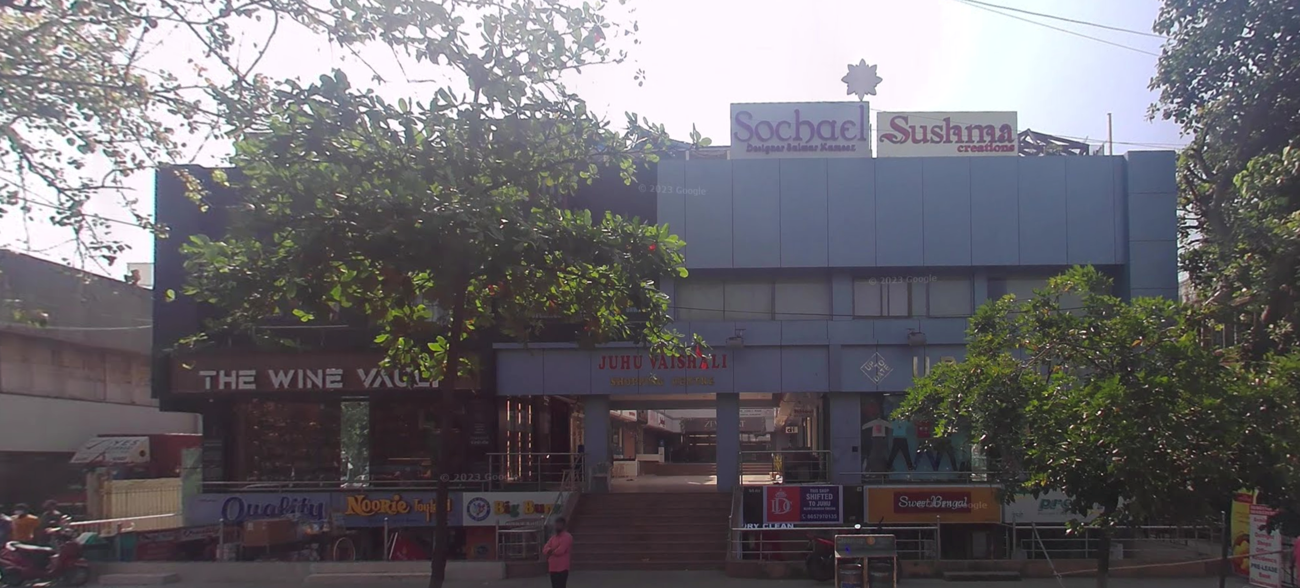 Office Space Office on Rent in Juhu - Vaishali Shopping Centre