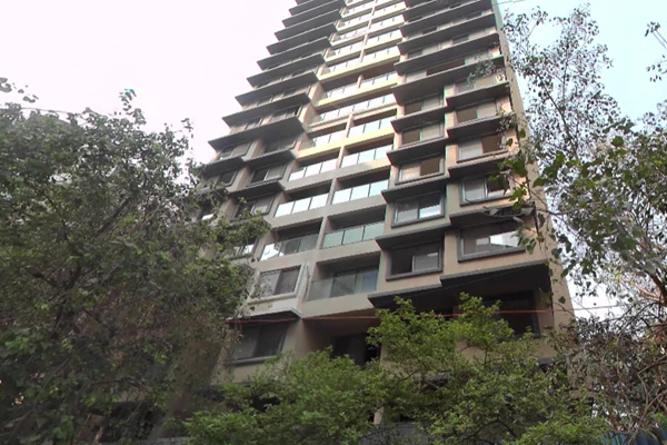 Flat on rent in Zindagi CHSL, Khar West