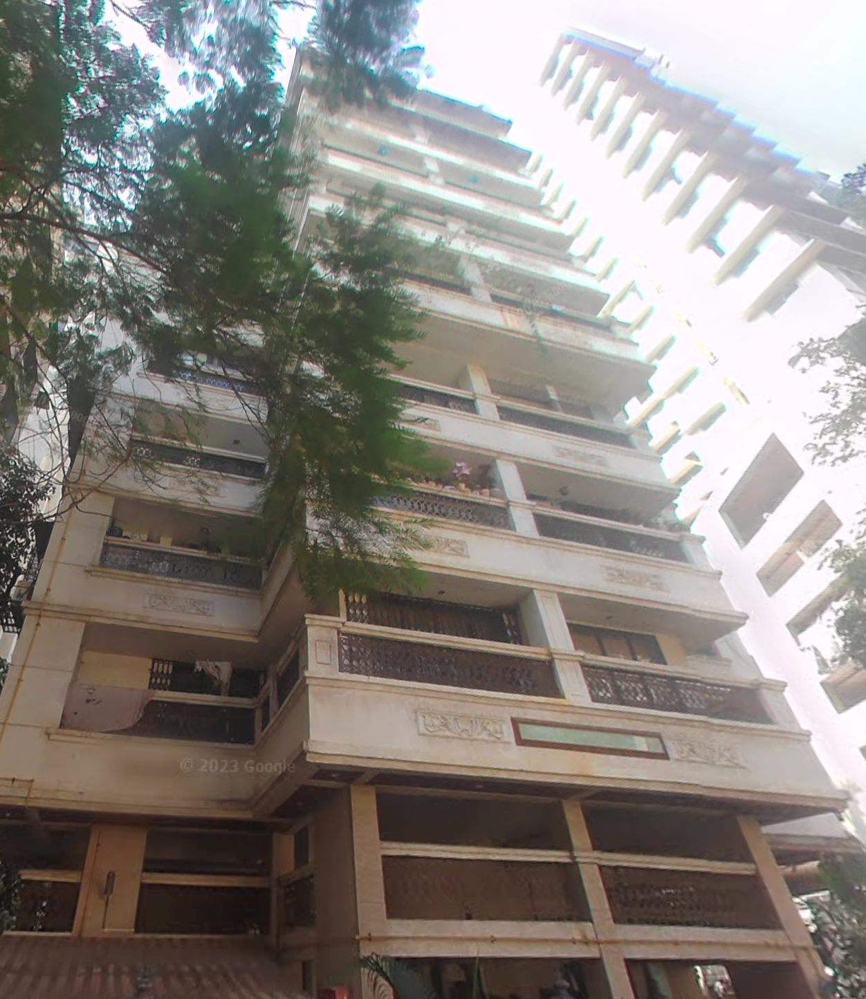 4 BHK Flat for Sale in Dadar East - Shrinivas