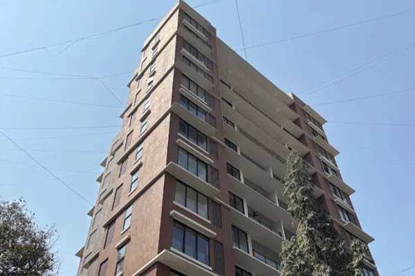 Office on rent in Laxmi Nivas, Khar West