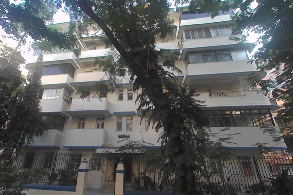 Flat on rent in Owners Court, Churchgate