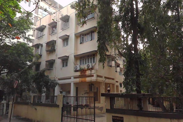 Flat on rent in Meenakshi CHS, Khar West