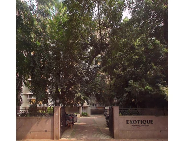 2 - Exotique, Khar West