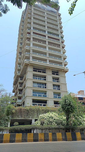 4 BHK Flat for Sale in Andheri West - Vartamaan