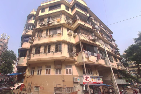 Flat for sale in Kailash Nagar, Tardeo