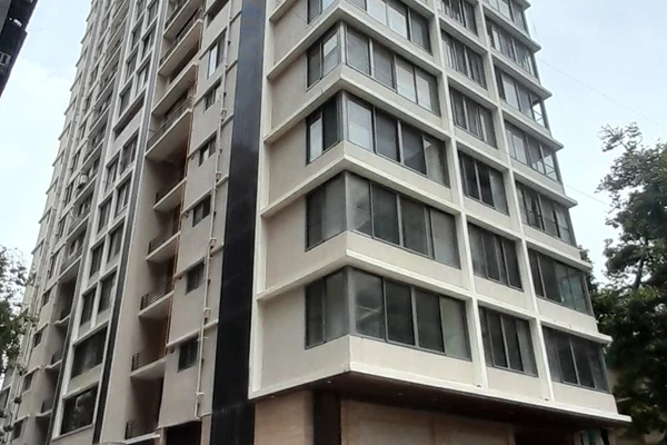 Flat for sale in Kinara, Juhu