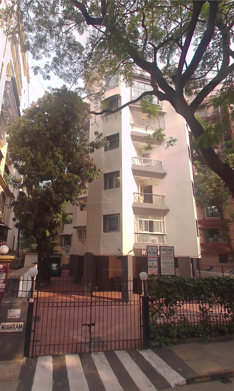 2 BHK Flat on Rent in Khar West - Wishram