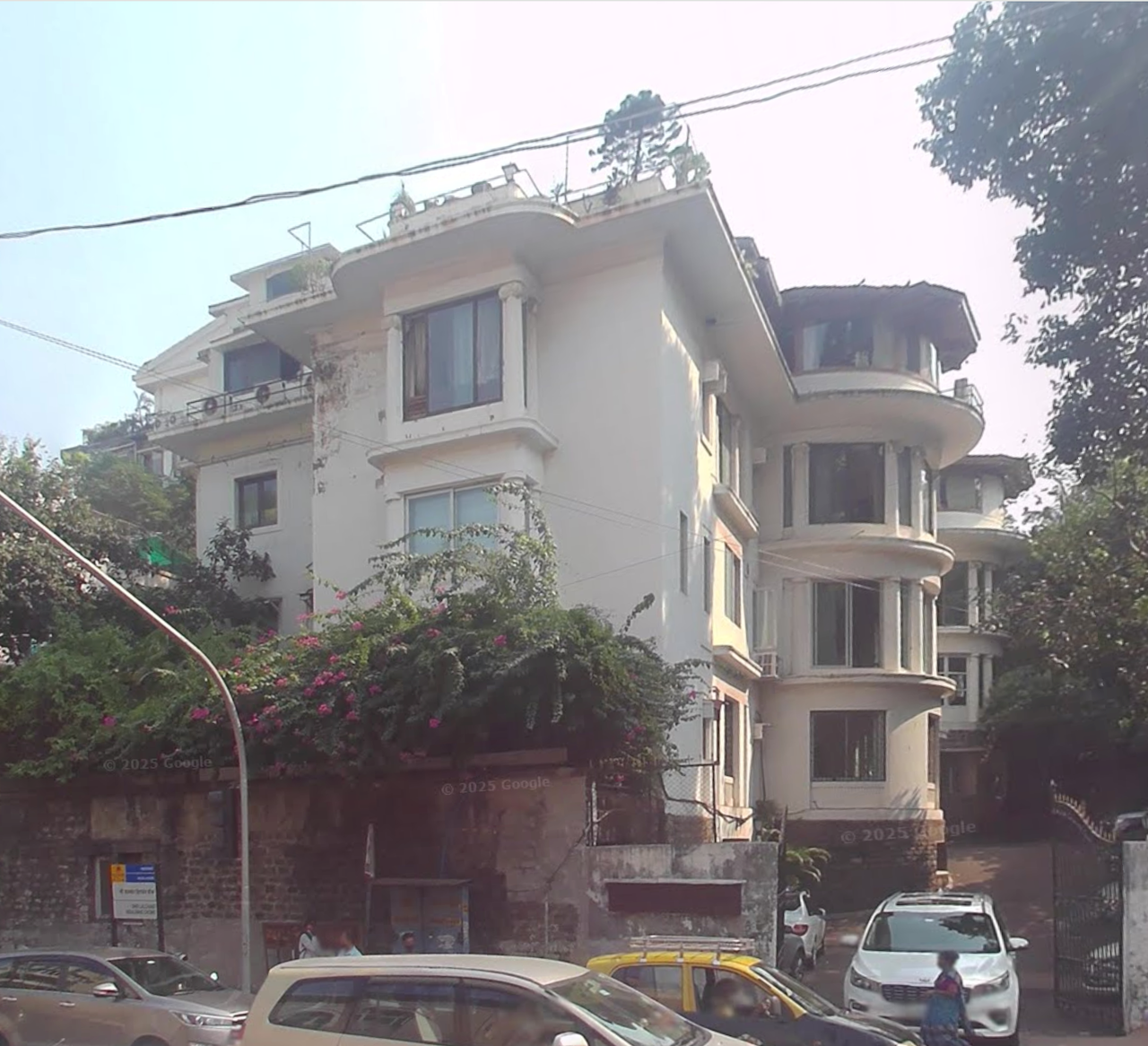 4 BHK Flat on Rent in Tardeo - Marlboro House