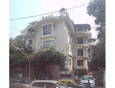 1 - Marlboro House, Tardeo