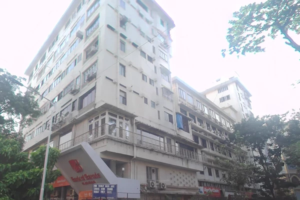 Office on rent in Eucharistic Congress Building, Colaba