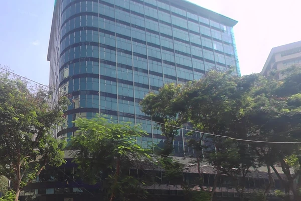 Office on rent in Bakhtawar, Nariman Point