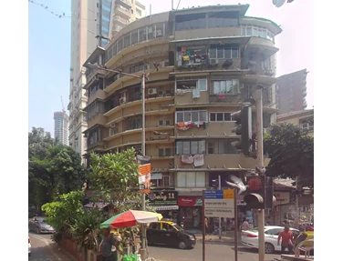 1 - Sailesh Building, Kemps Corner