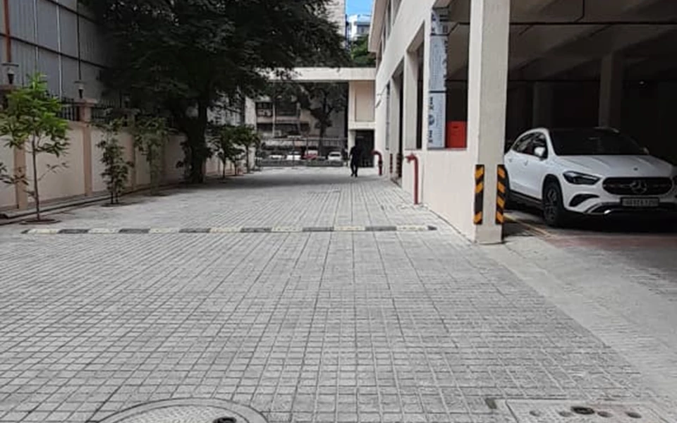 Compound - Surabhi, Andheri West